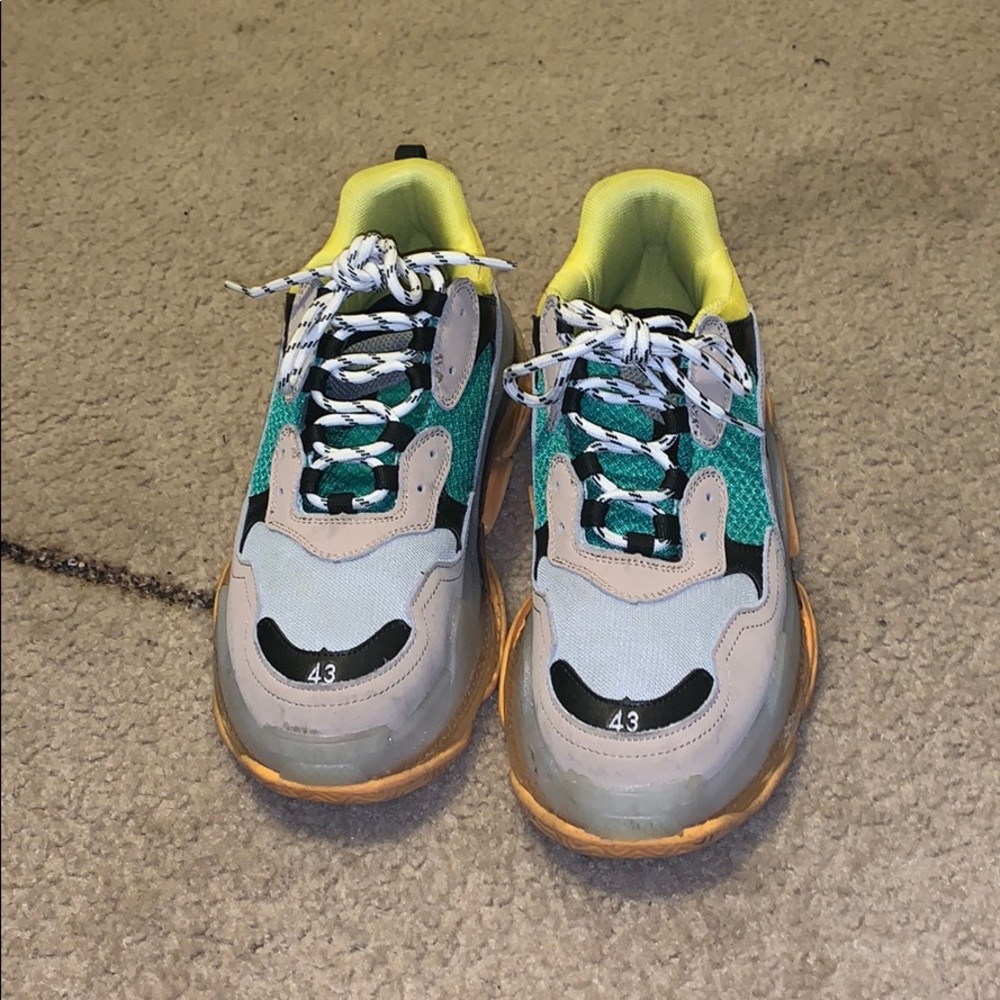 Size 43 9.5/10